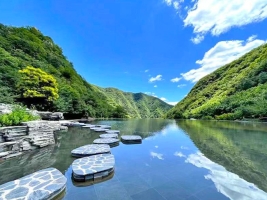 九公山映湫池